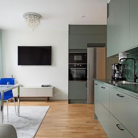 Appartamento Modern Elegance I Hagastaden Stoccolma Esterno foto