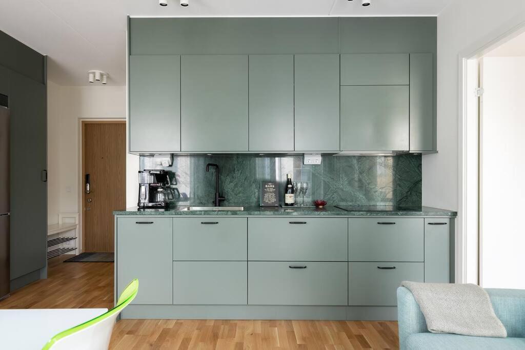 Appartamento Modern Elegance I Hagastaden Stoccolma Esterno foto