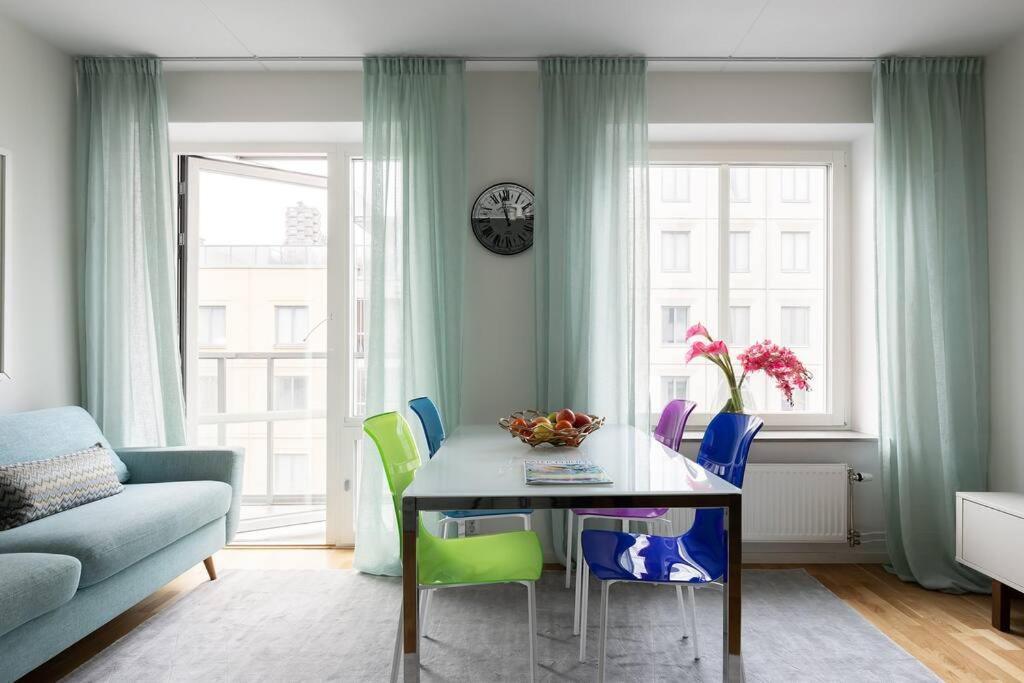 Appartamento Modern Elegance I Hagastaden Stoccolma Esterno foto