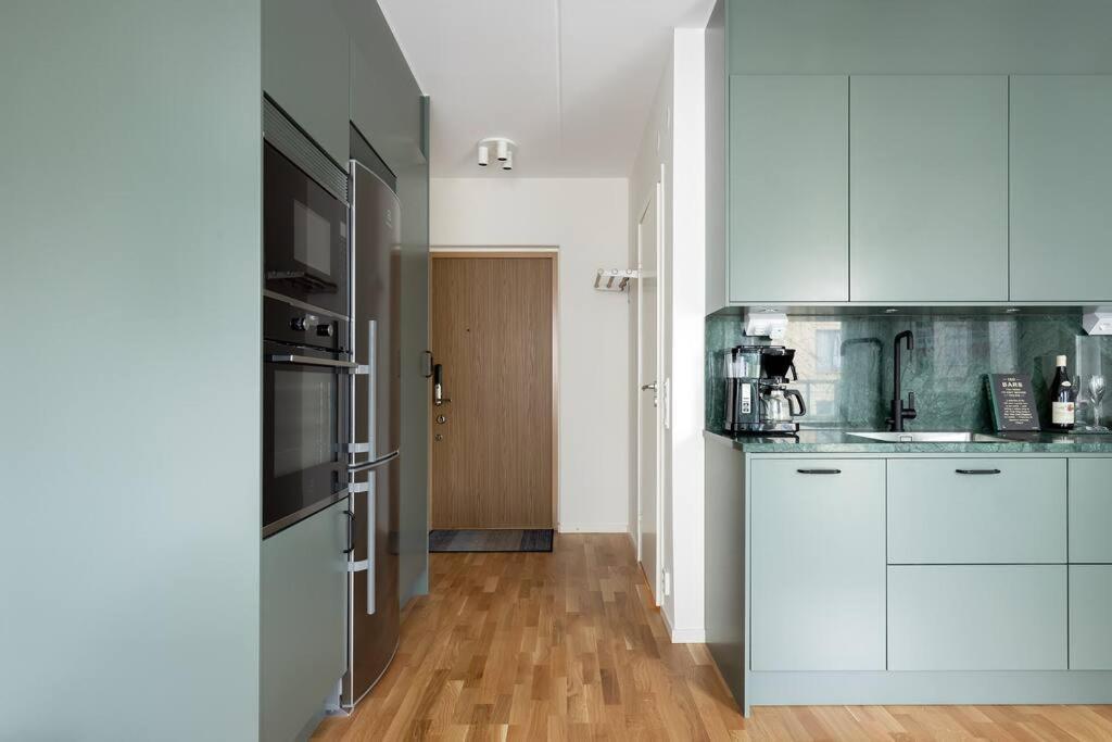 Appartamento Modern Elegance I Hagastaden Stoccolma Esterno foto